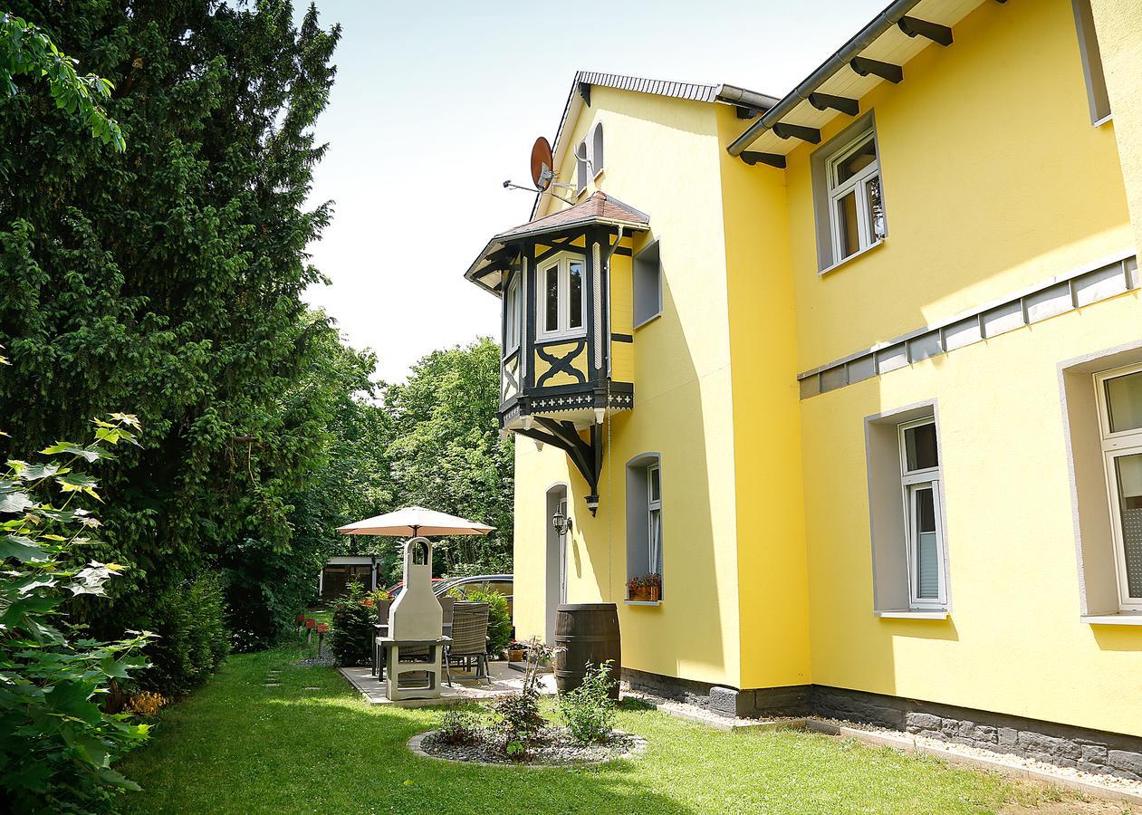Haus Eveline - Ferienwohnungen Unterhalb Der Wartburg - Eisenach Exterior photo